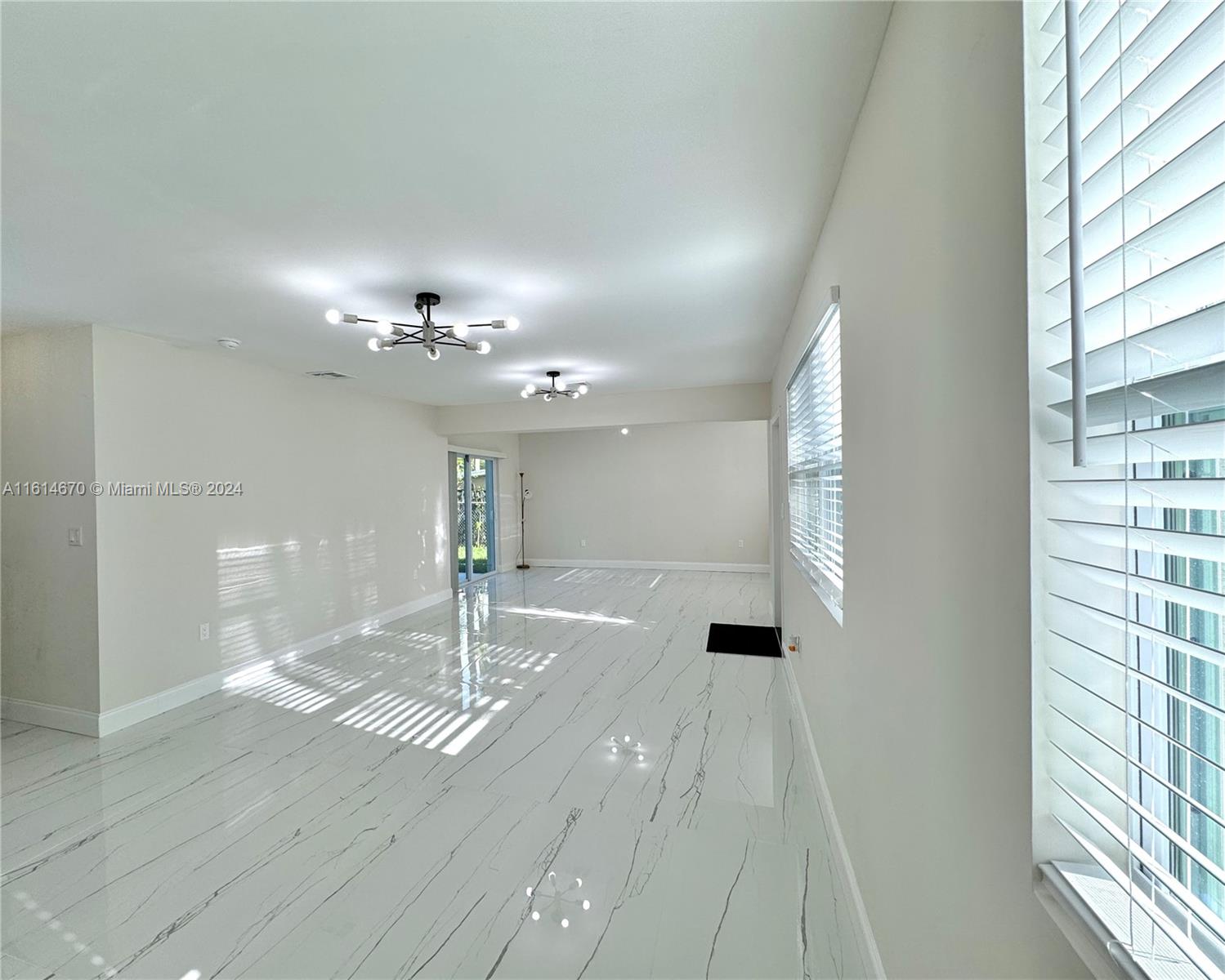 6110 NW 42nd Ave, North Lauderdale, Florida image 11