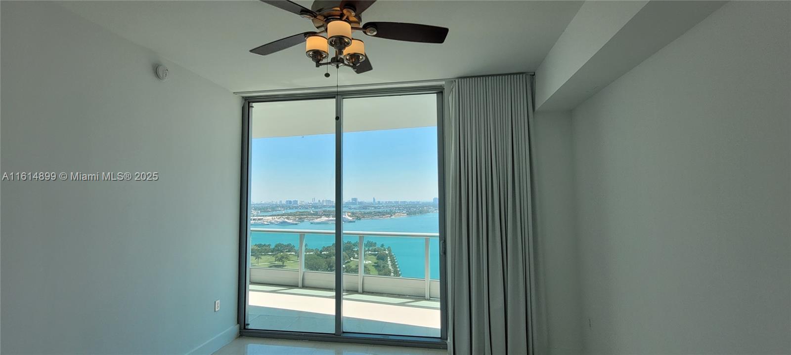 900 Biscayne Blvd #2503, Miami FL 33132