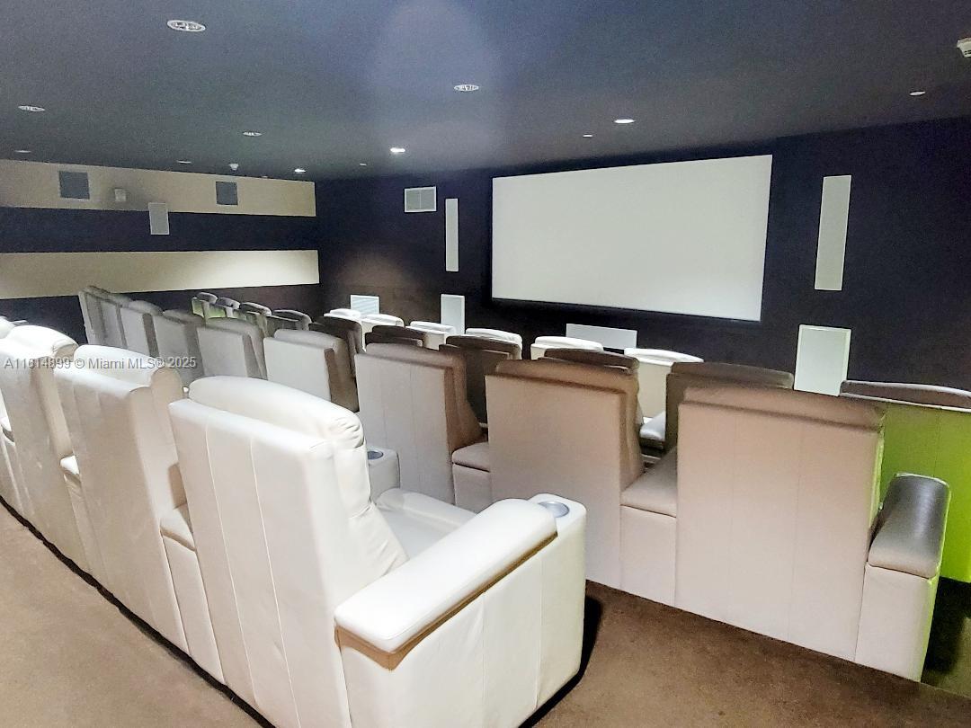 900 Biscayne Blvd #2503, Miami FL 33132
