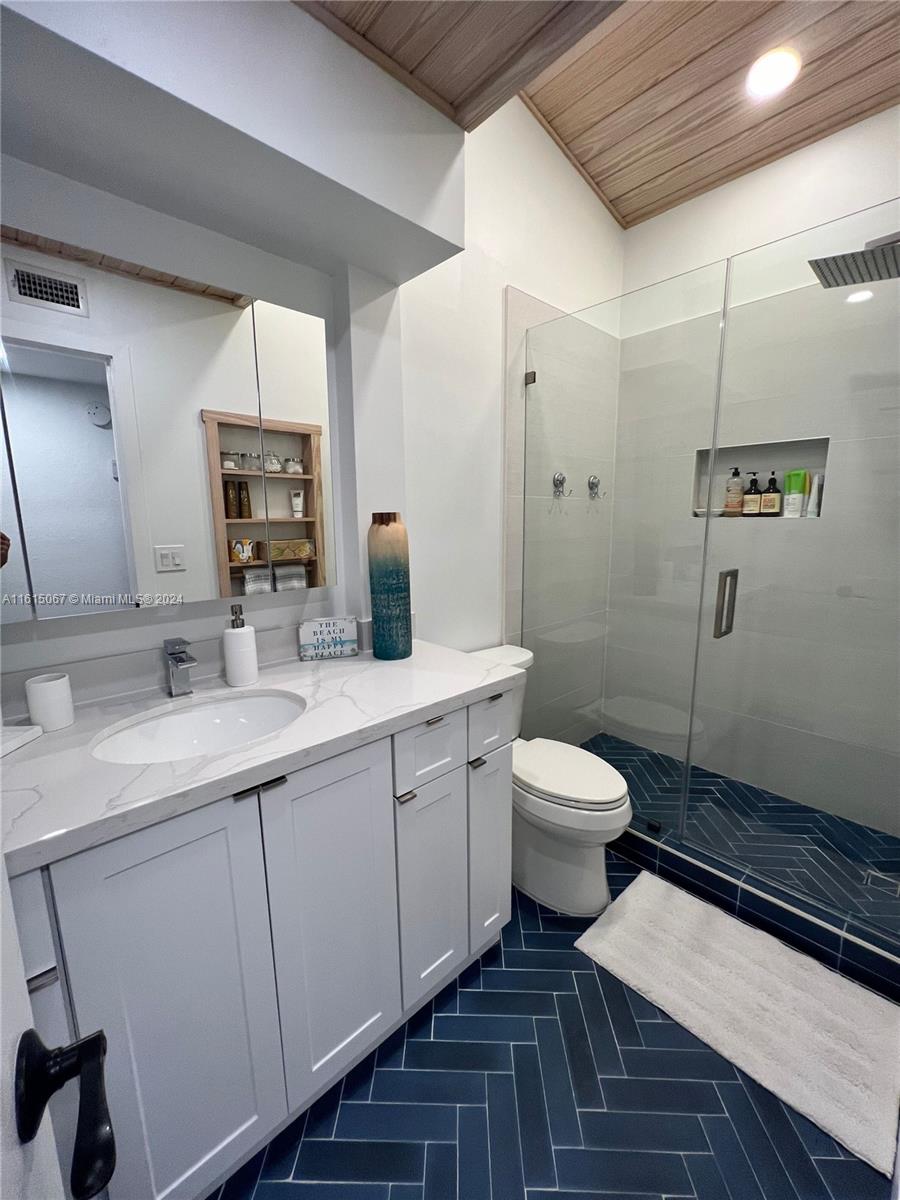 87200 Overseas Highway #v9, Islamorada, Florida image 32
