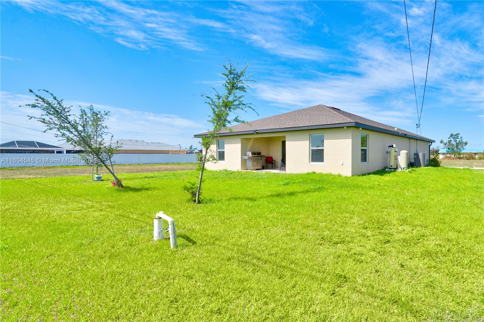 2119 NE 6th Pl, Cape Coral, Florida image 20