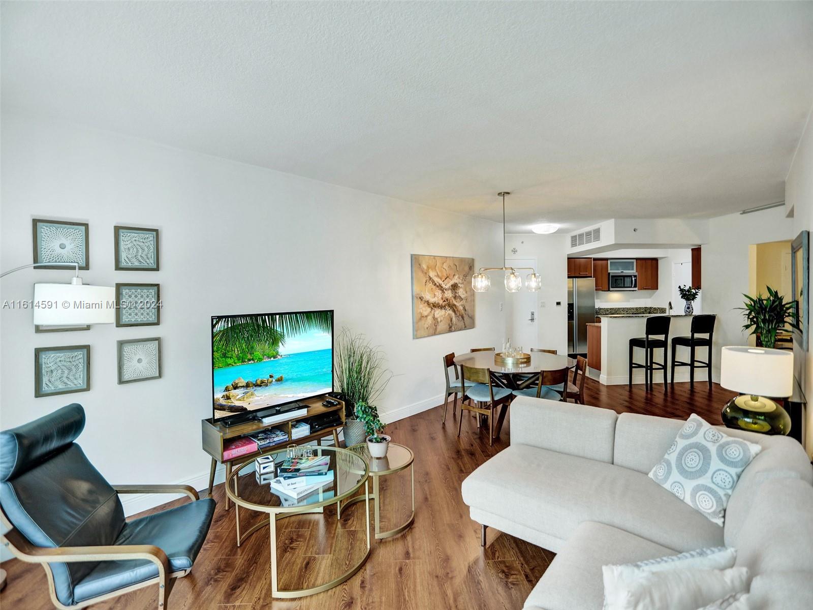 Listing Photo 18
