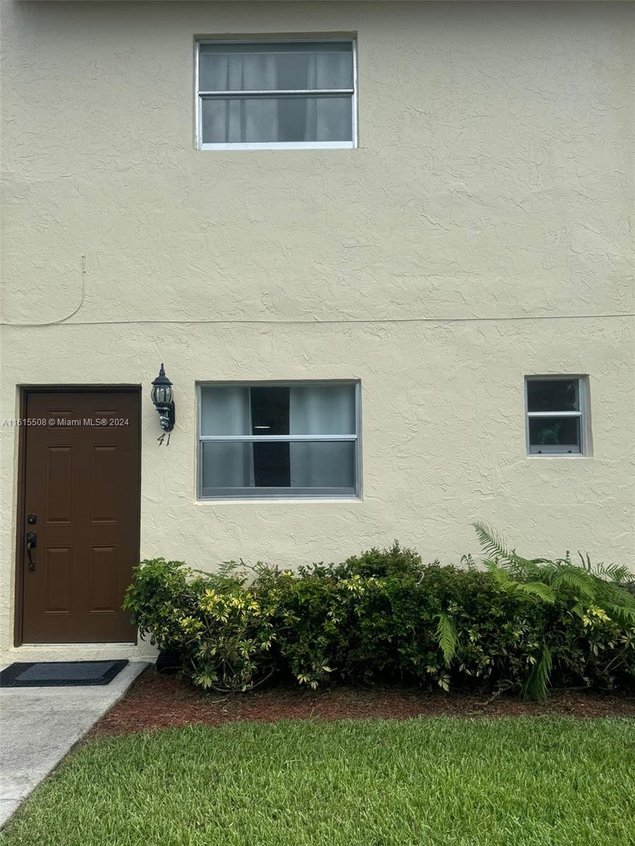 6607 Winfield Blvd #41, Margate, Florida image 2