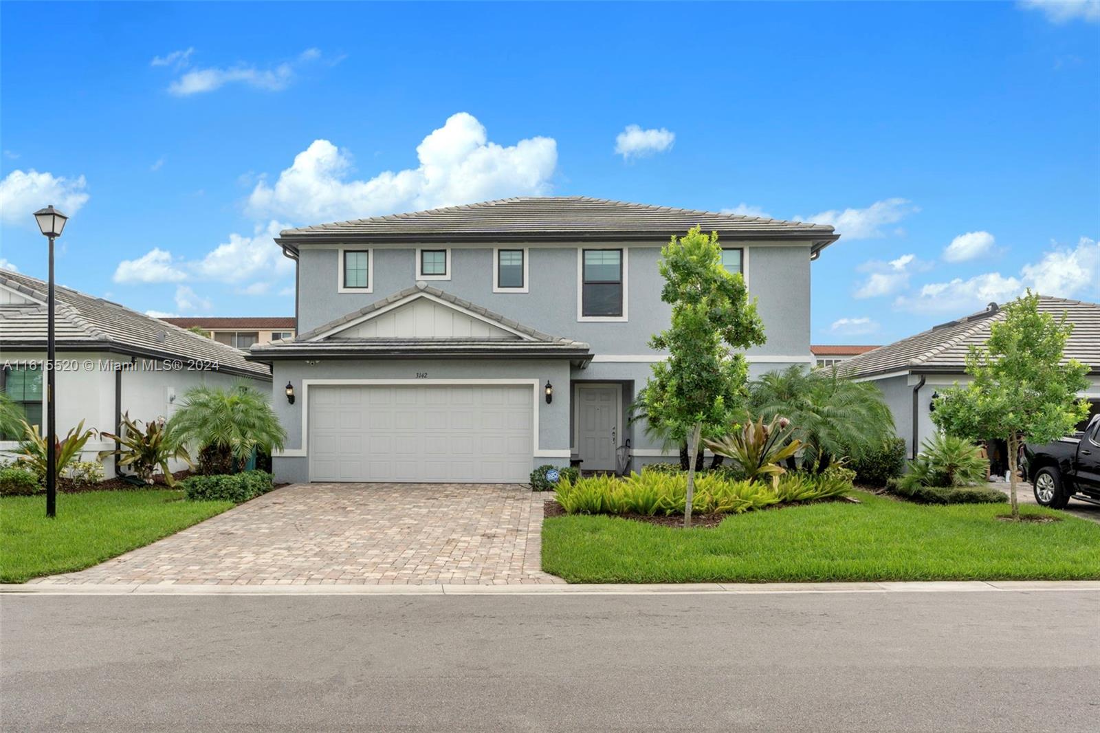 Residential, Lauderdale Lakes, Florida image 1