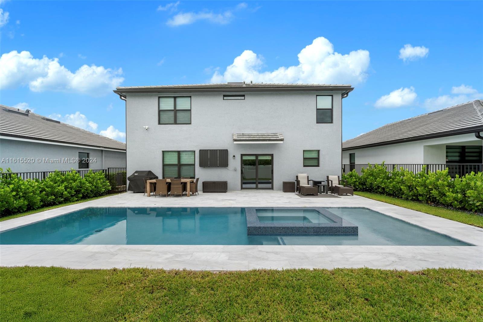 Residential, Lauderdale Lakes, Florida image 19