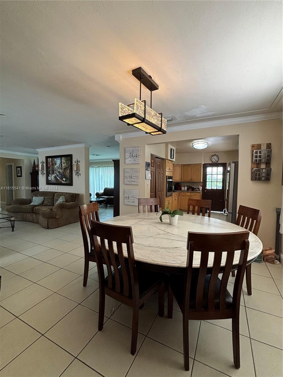 6440 Miller Dr, South Miami, Florida image 4