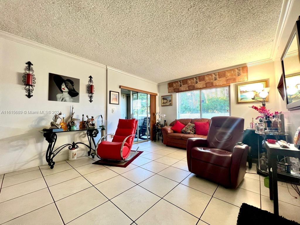 18810 NW 57th Ave #102, Hialeah, Florida image 2