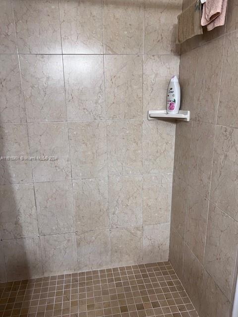 5482 W 20th Ave #305, Hialeah, Florida image 8