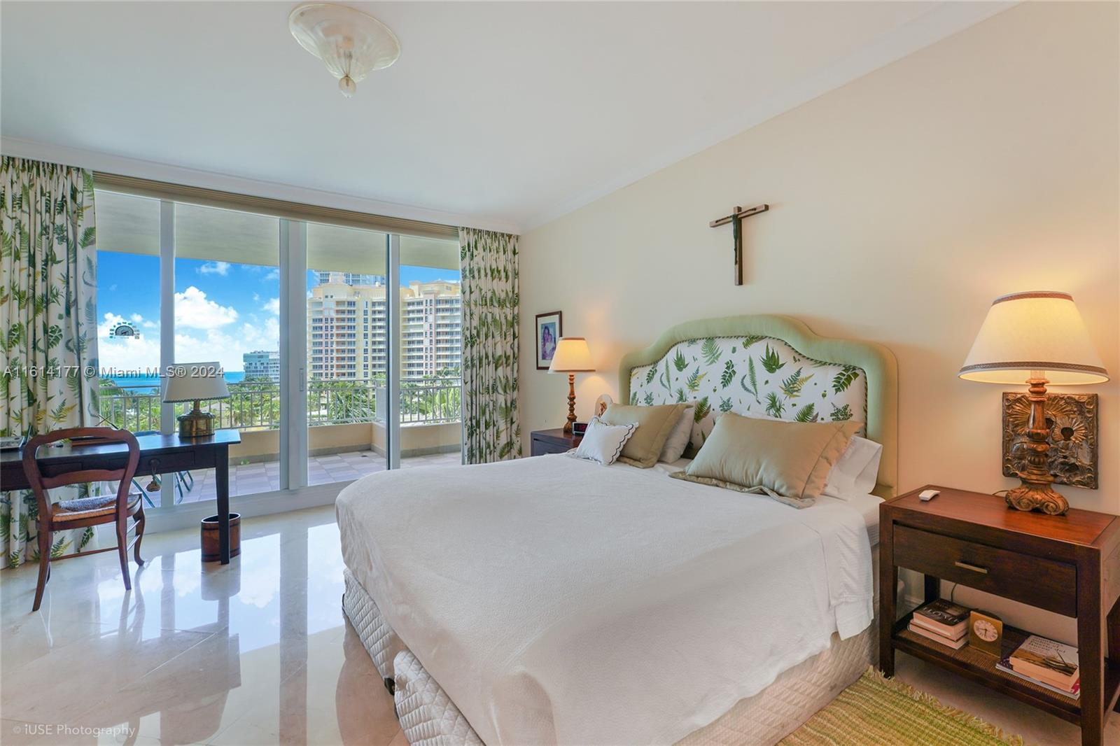 791 Crandon Blvd #704, Key Biscayne FL 33149