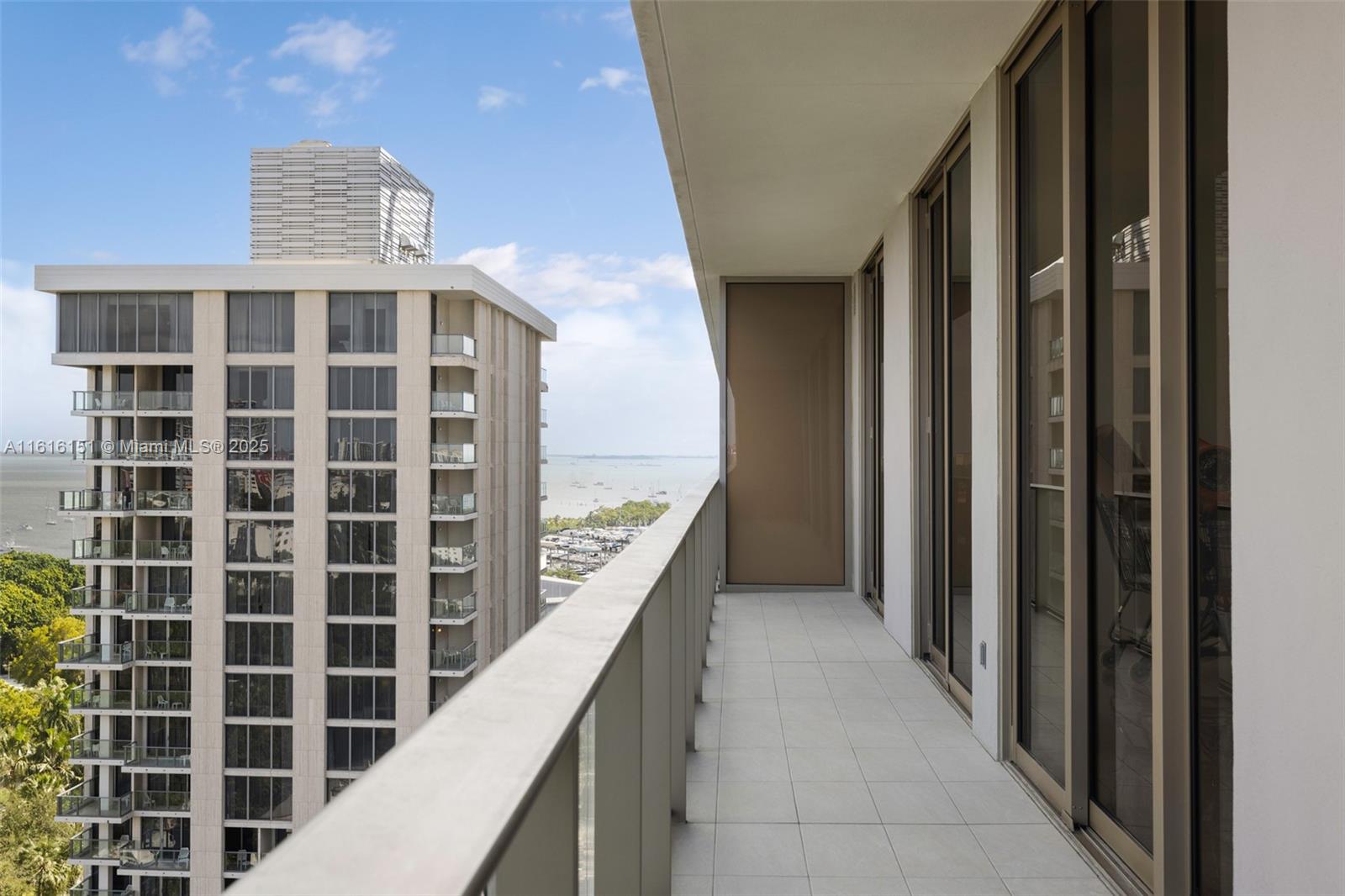 Listing Photo 11