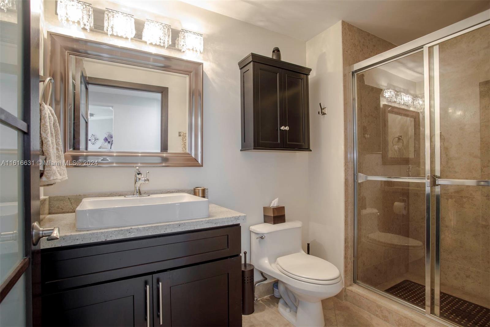 4775 Collins Ave #1604, Miami Beach FL 33140