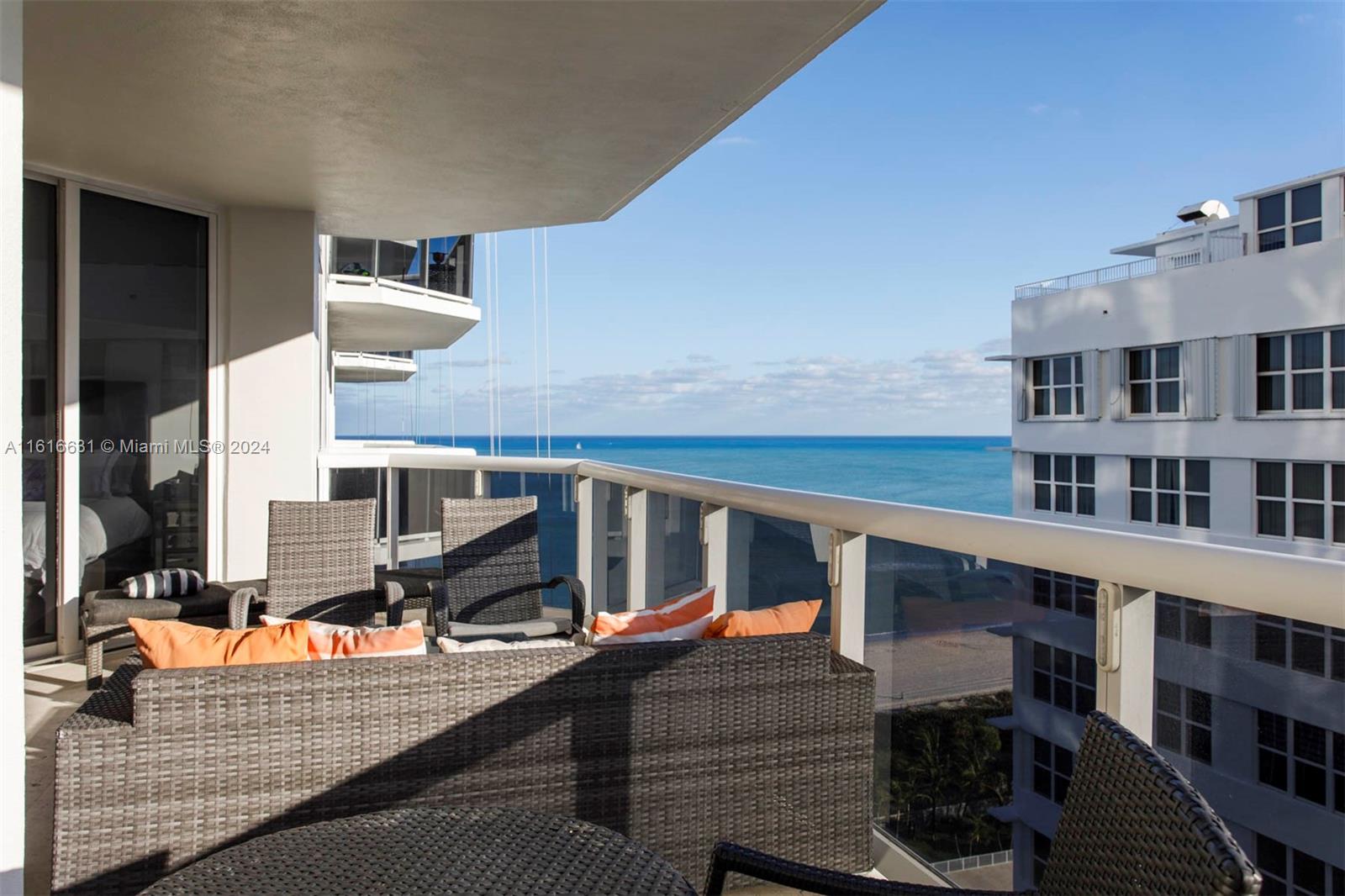 4775 Collins Ave #1604, Miami Beach FL 33140