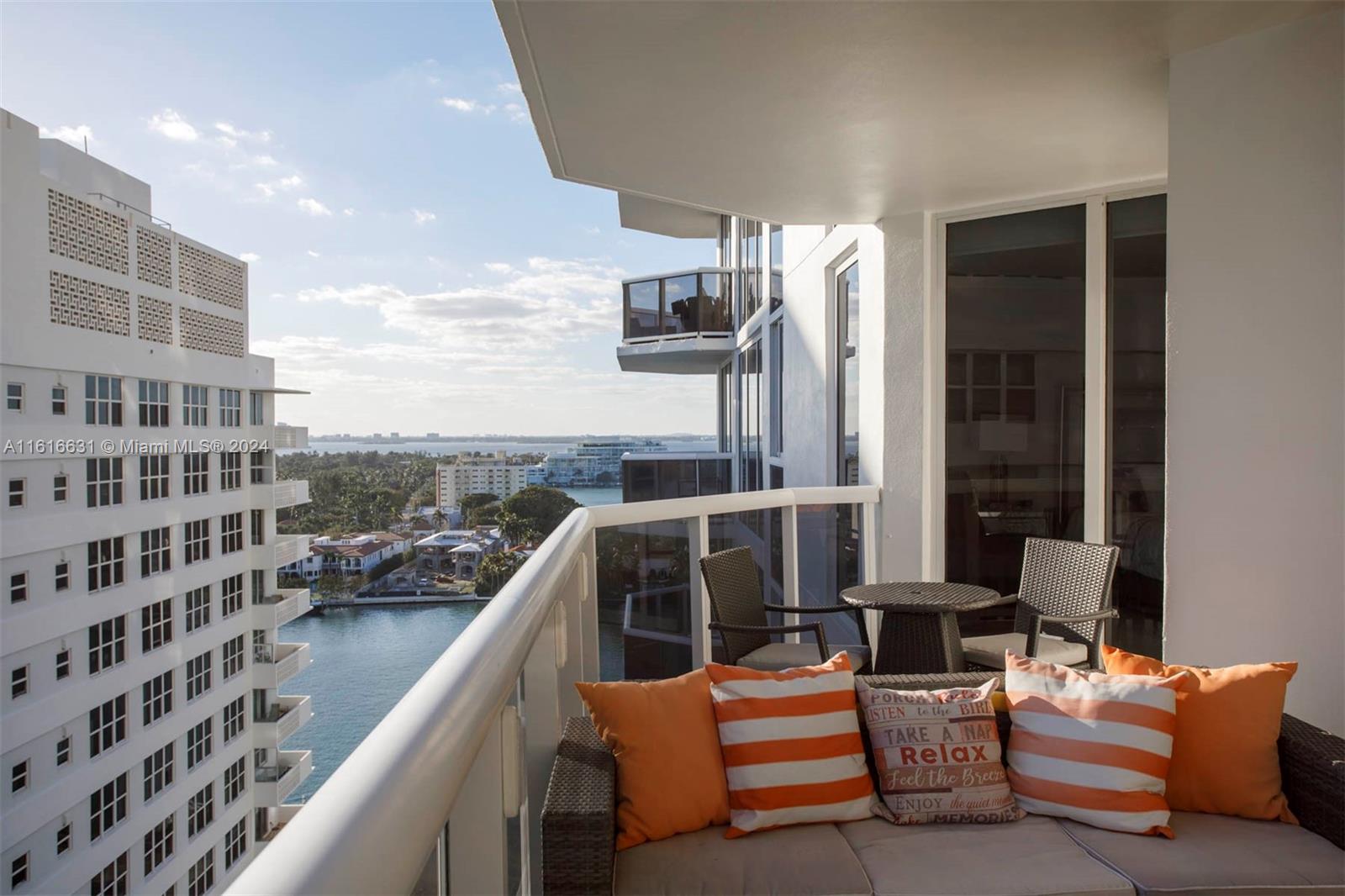 4775 Collins Ave #1604, Miami Beach FL 33140