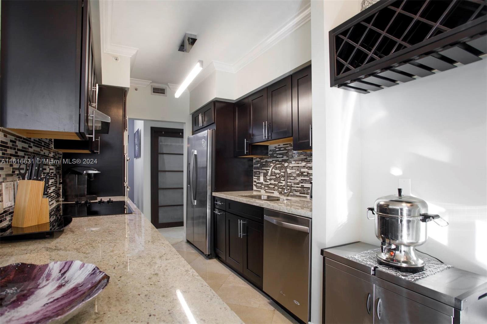 4775 Collins Ave #1604, Miami Beach FL 33140