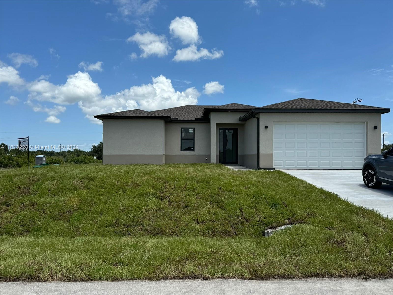 2618 W 69th St, Lehigh Acres, Florida image 1