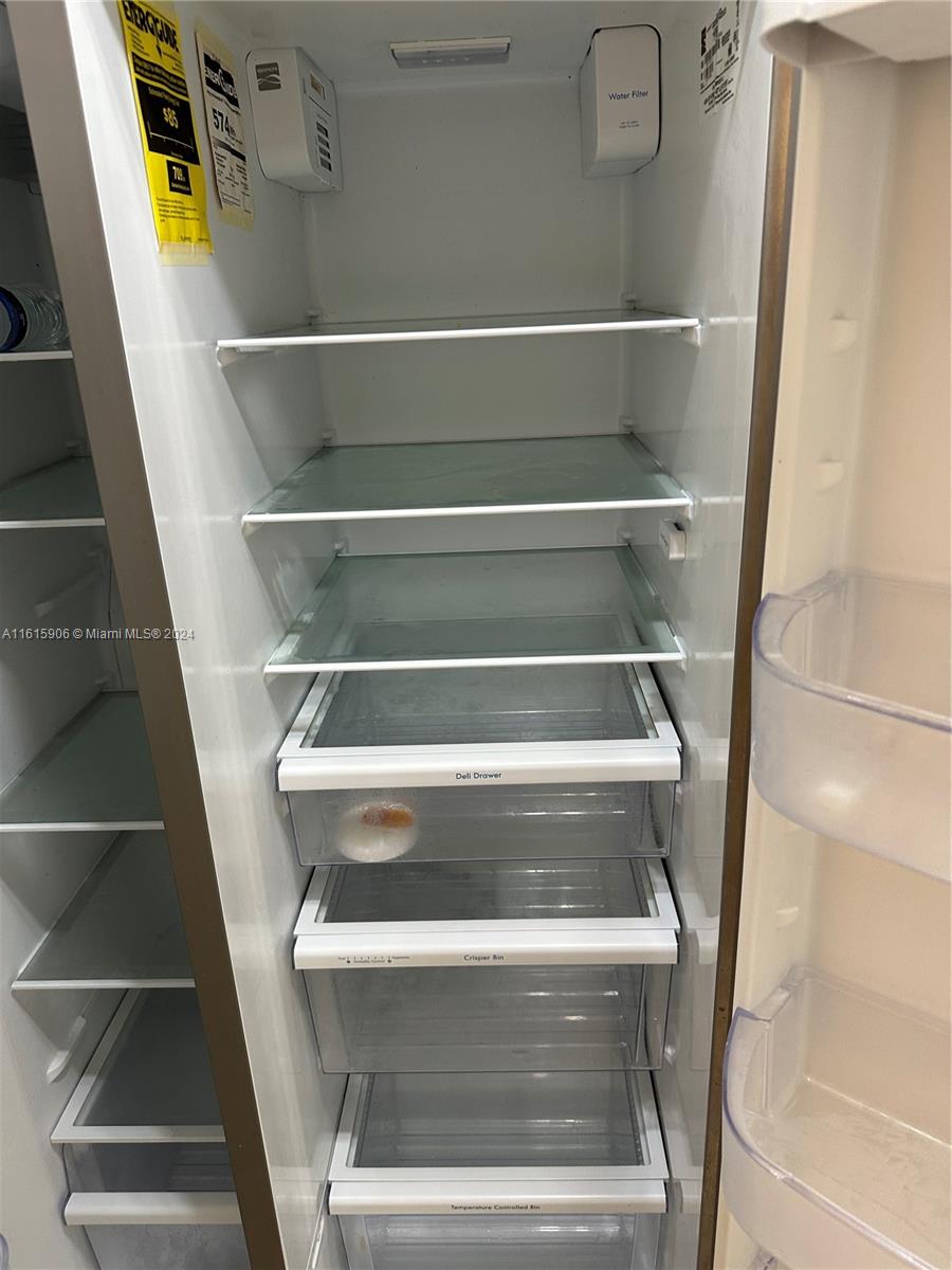 Listing Photo 12