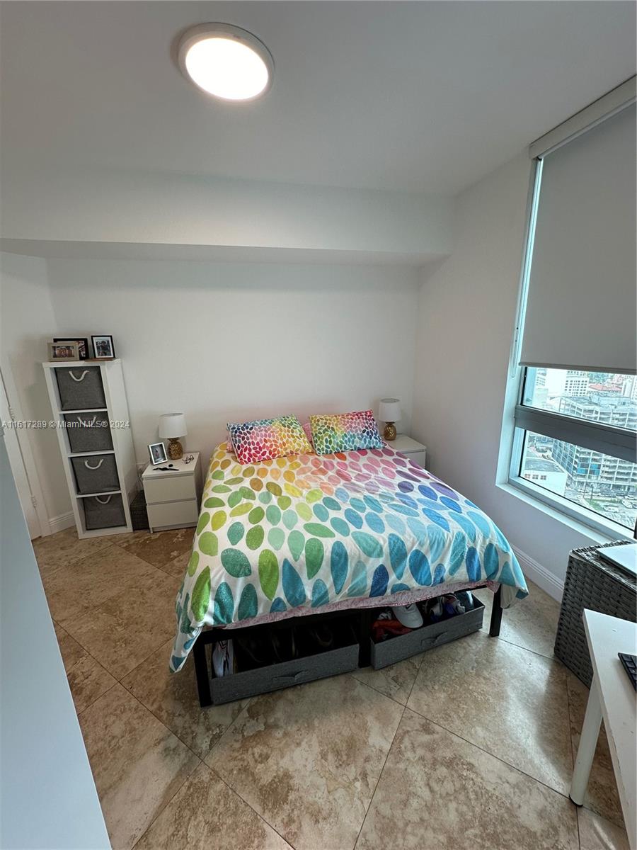 350 S Miami Ave #2909, Miami FL 33130