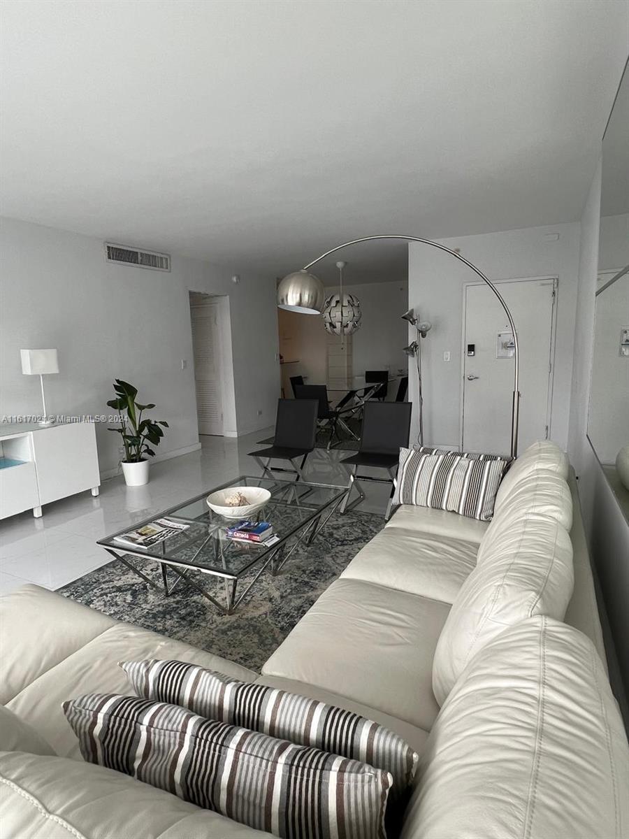 5601 Collins Ave #1115, Miami Beach, Florida image 2