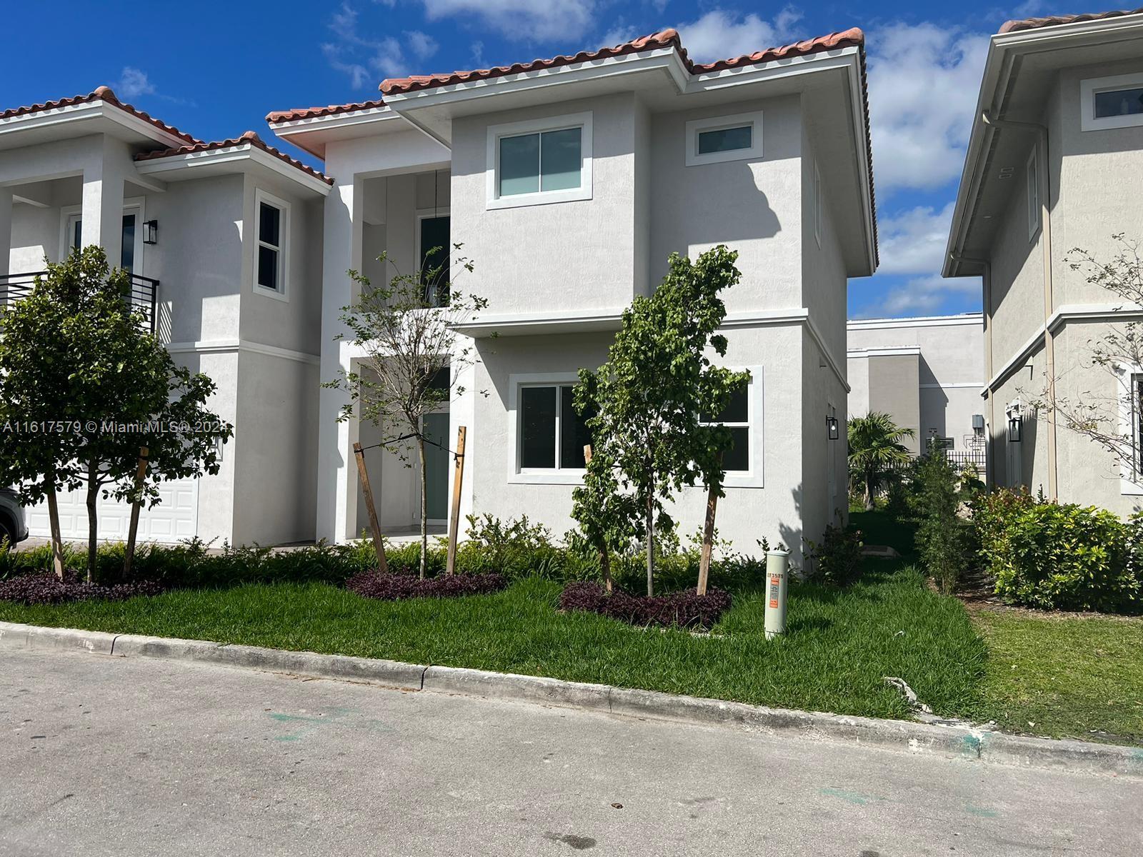 New Construction Photo