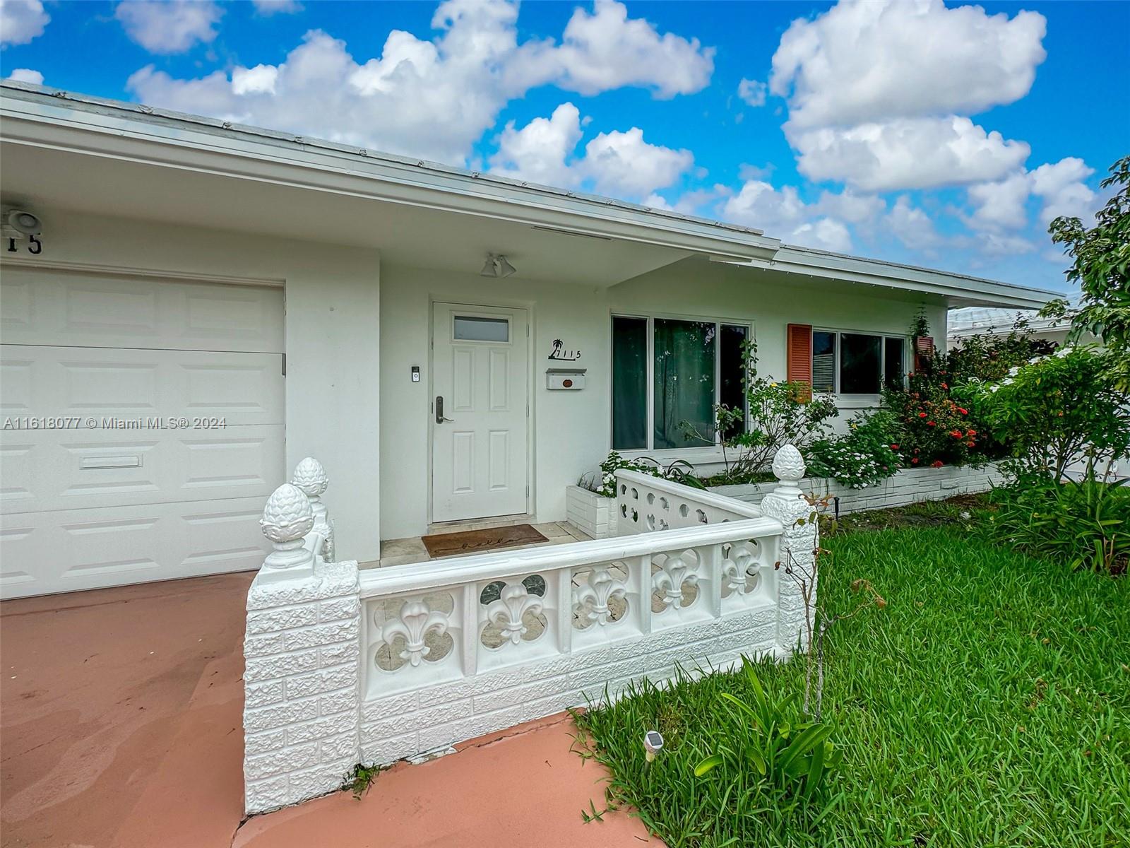 7115 NW 71st St, Tamarac, Florida image 3