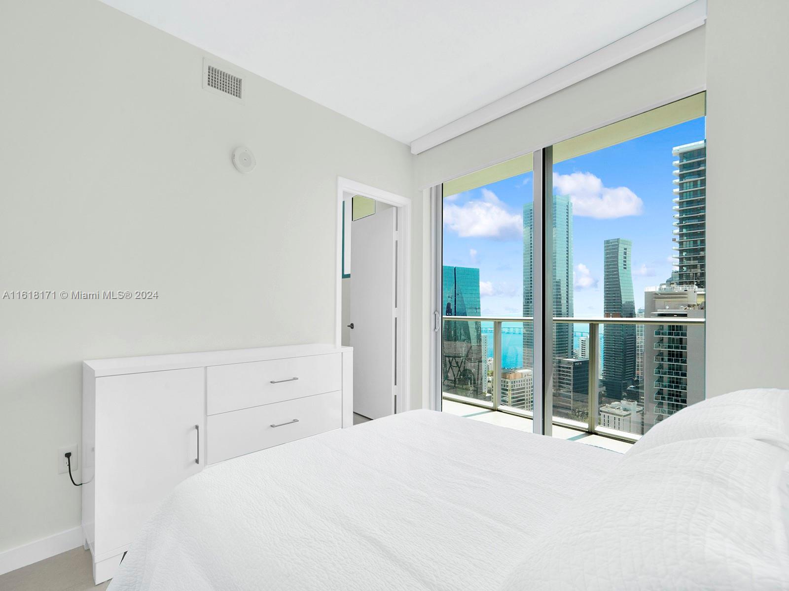 1100 S Miami Ave #3704, Miami FL 33130