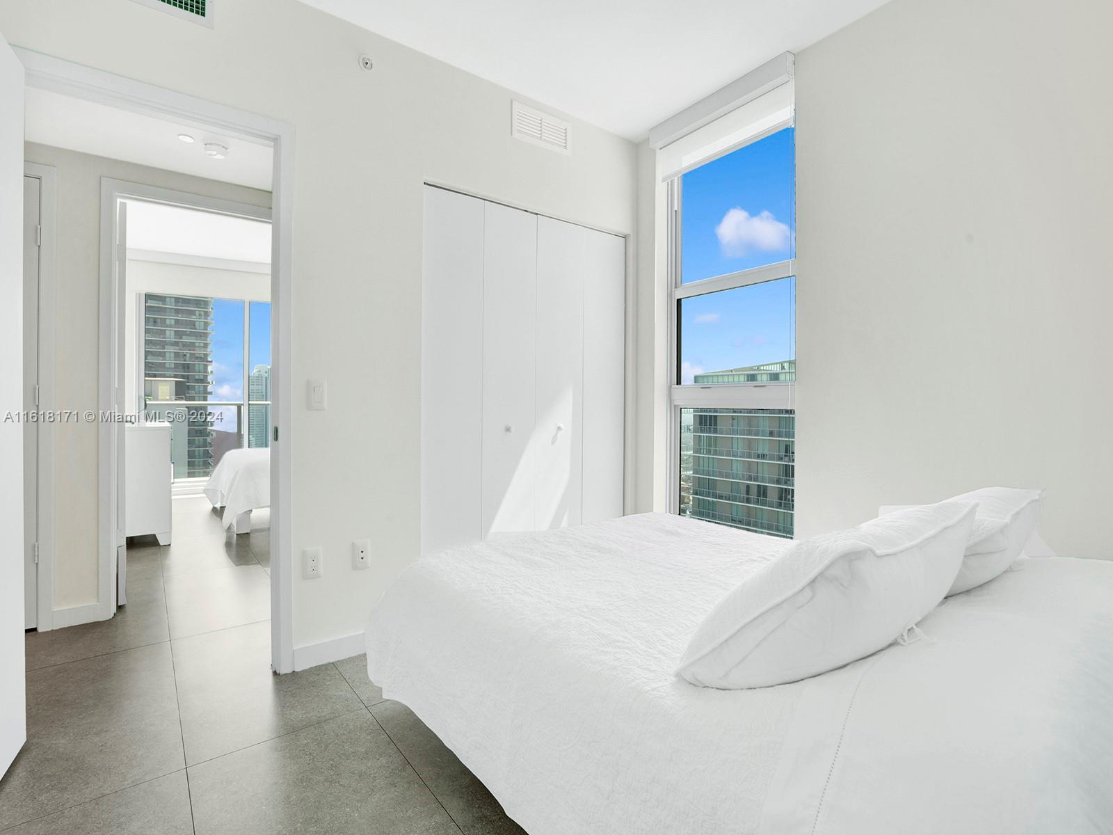 1100 S Miami Ave #3704, Miami FL 33130