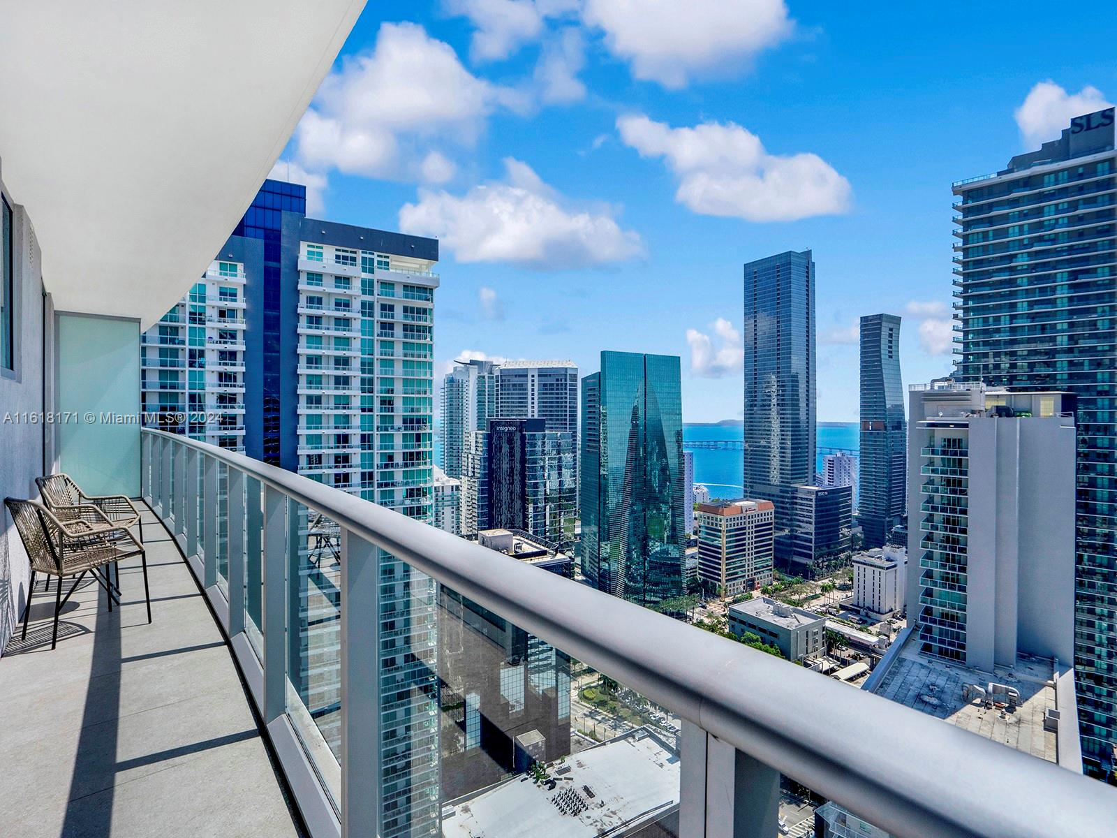 1100 S Miami Ave #3704, Miami FL 33130