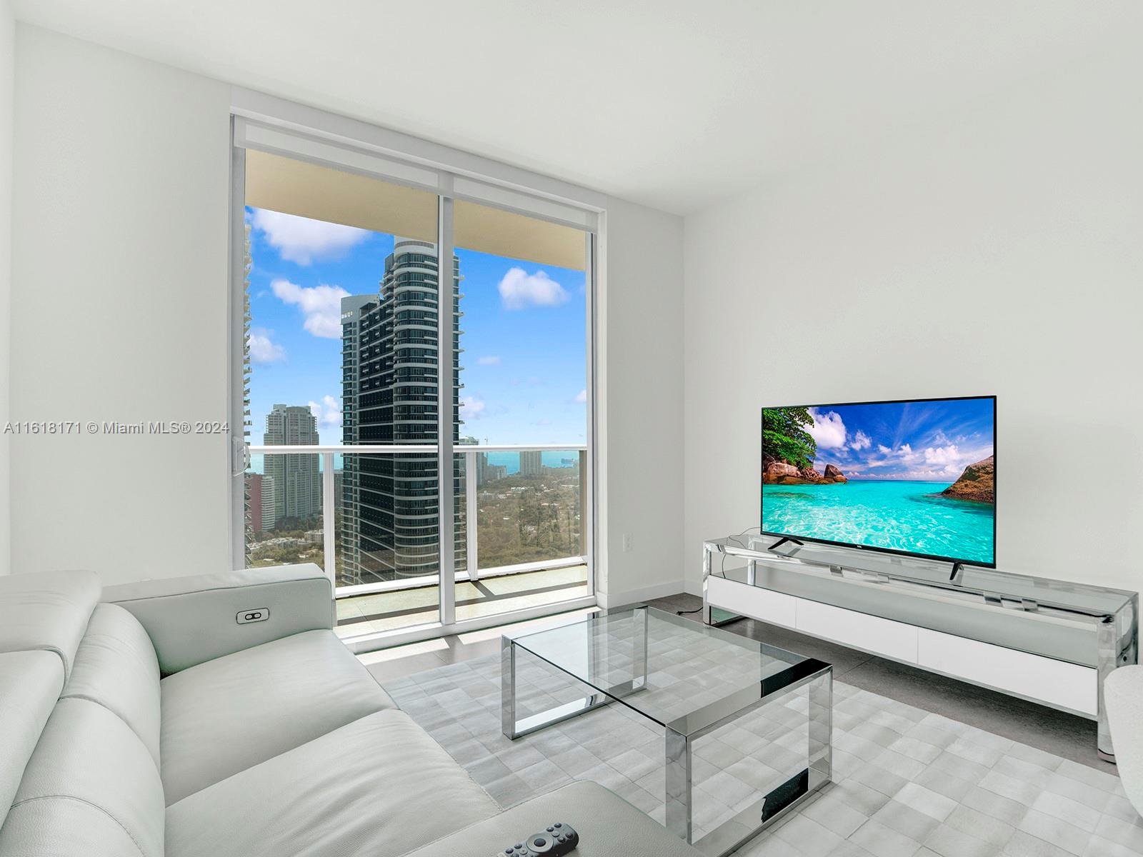 1100 S Miami Ave #3704, Miami FL 33130