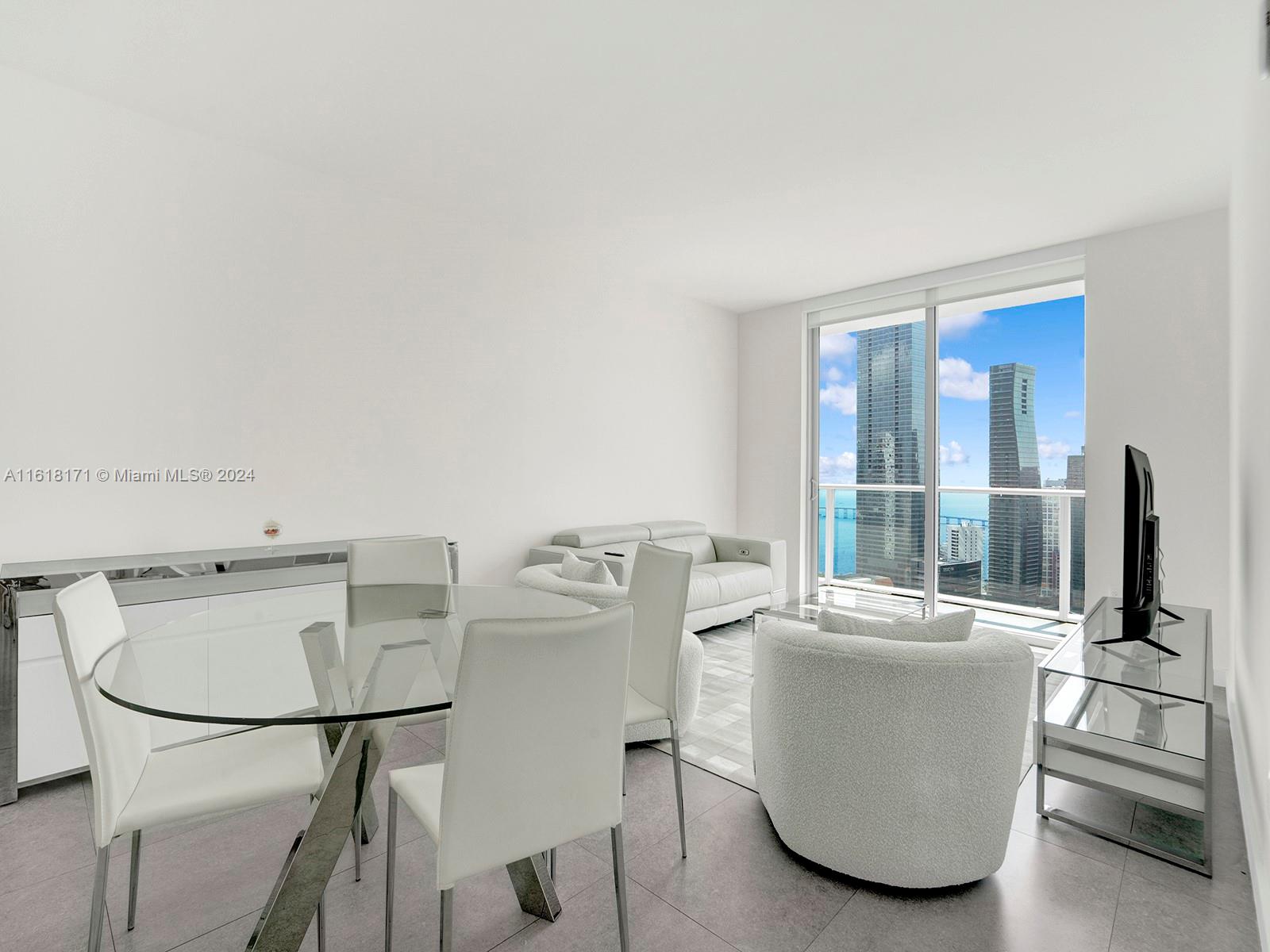 1100 S Miami Ave #3704, Miami FL 33130