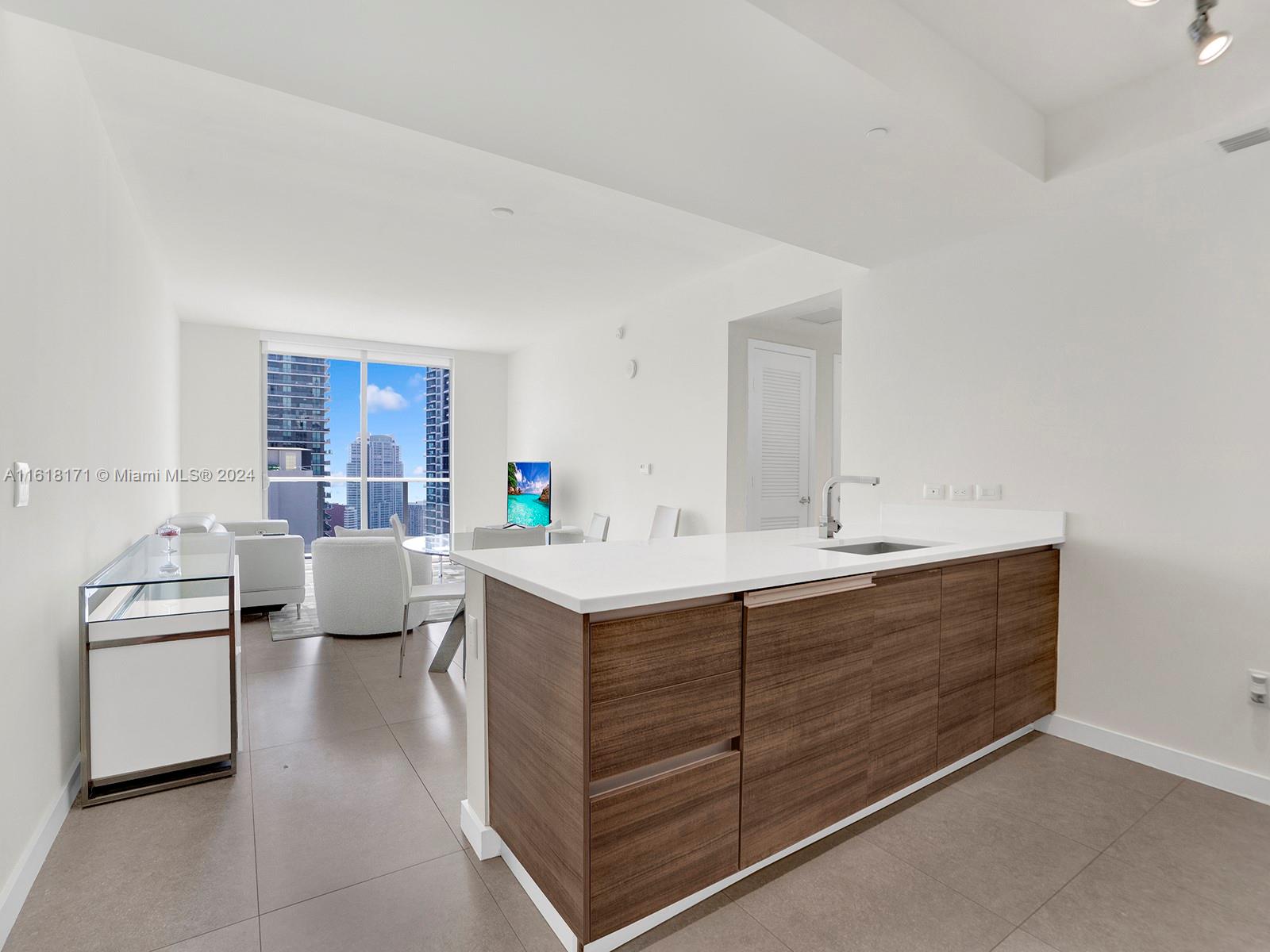 1100 S Miami Ave #3704, Miami FL 33130