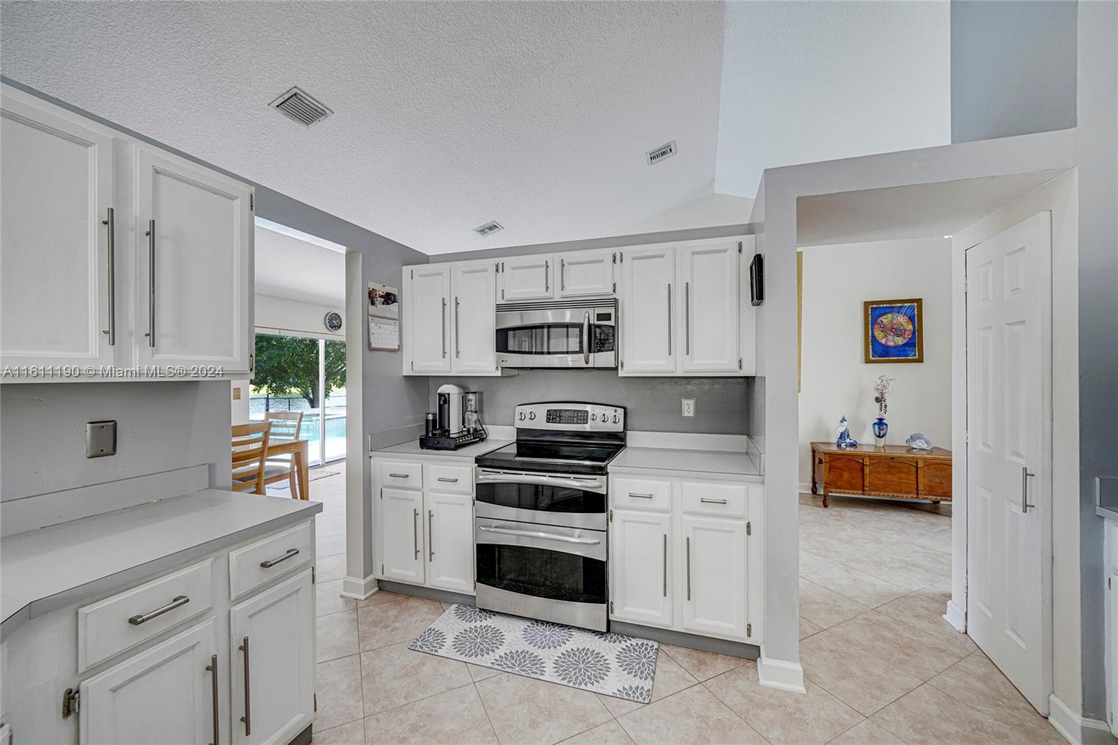 10396 Grove St, Cooper City, Florida image 23