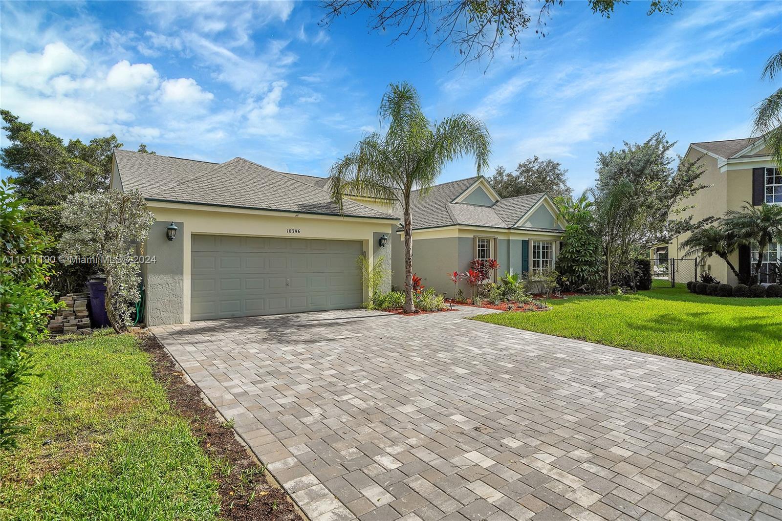 10396 Grove St, Cooper City, Florida image 3