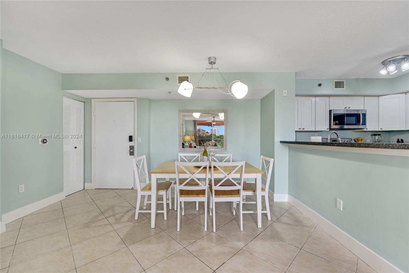 19501 E Country Club Dr #9503, Aventura FL 33180