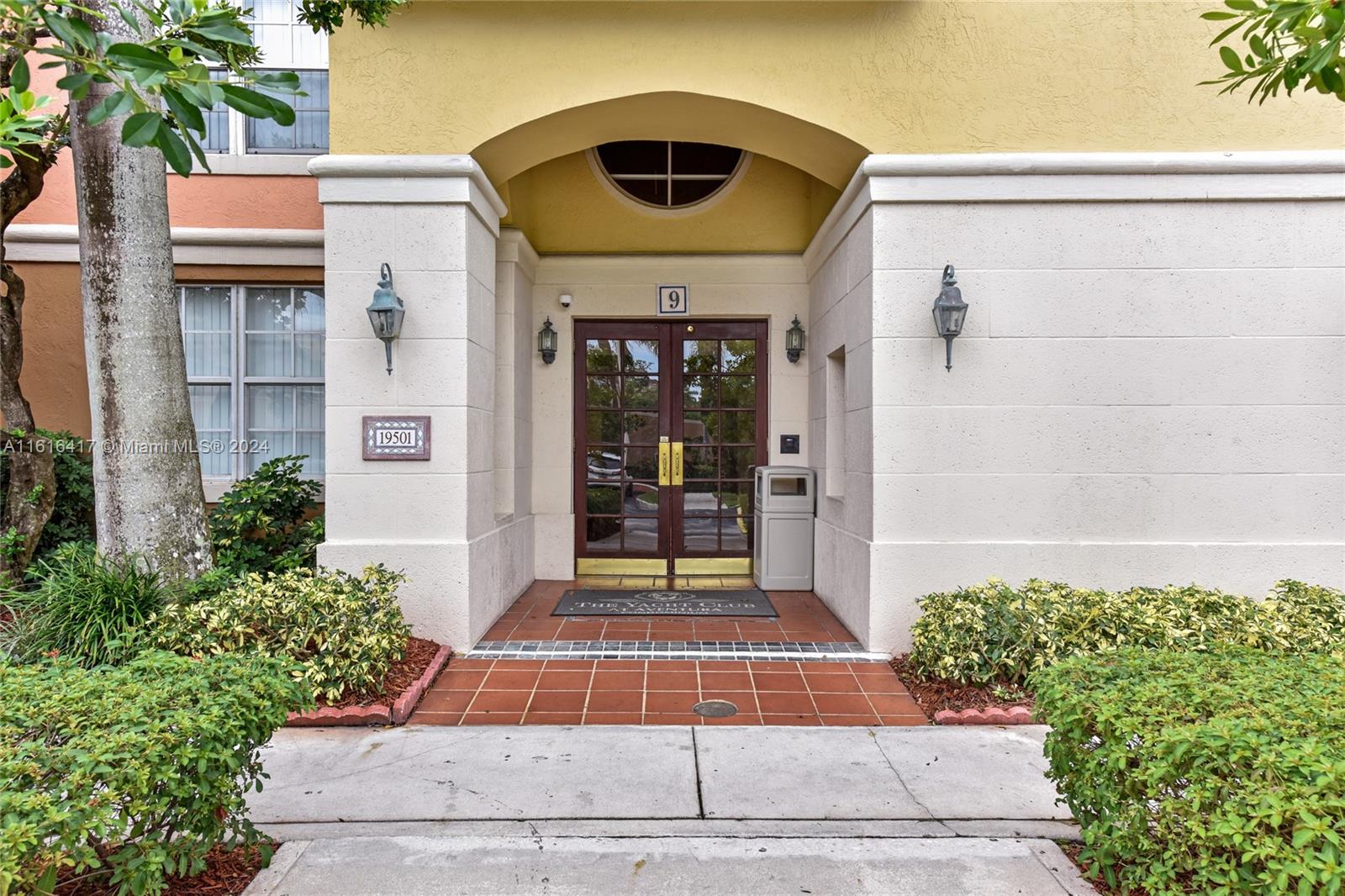 19501 E Country Club Dr #9503, Aventura FL 33180