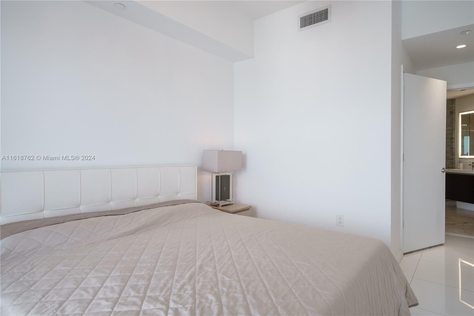 851 NE 1st Ave #4406, Miami, Florida image 10