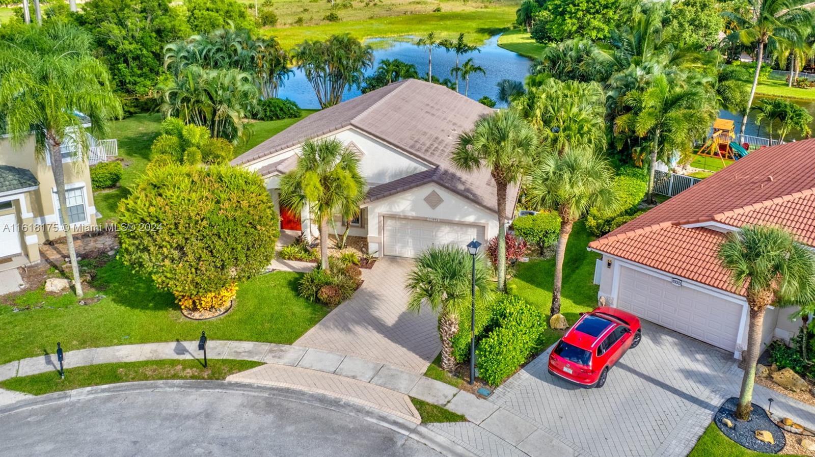 11092 Narragansett Bay Ct, Wellington, Florida image 34