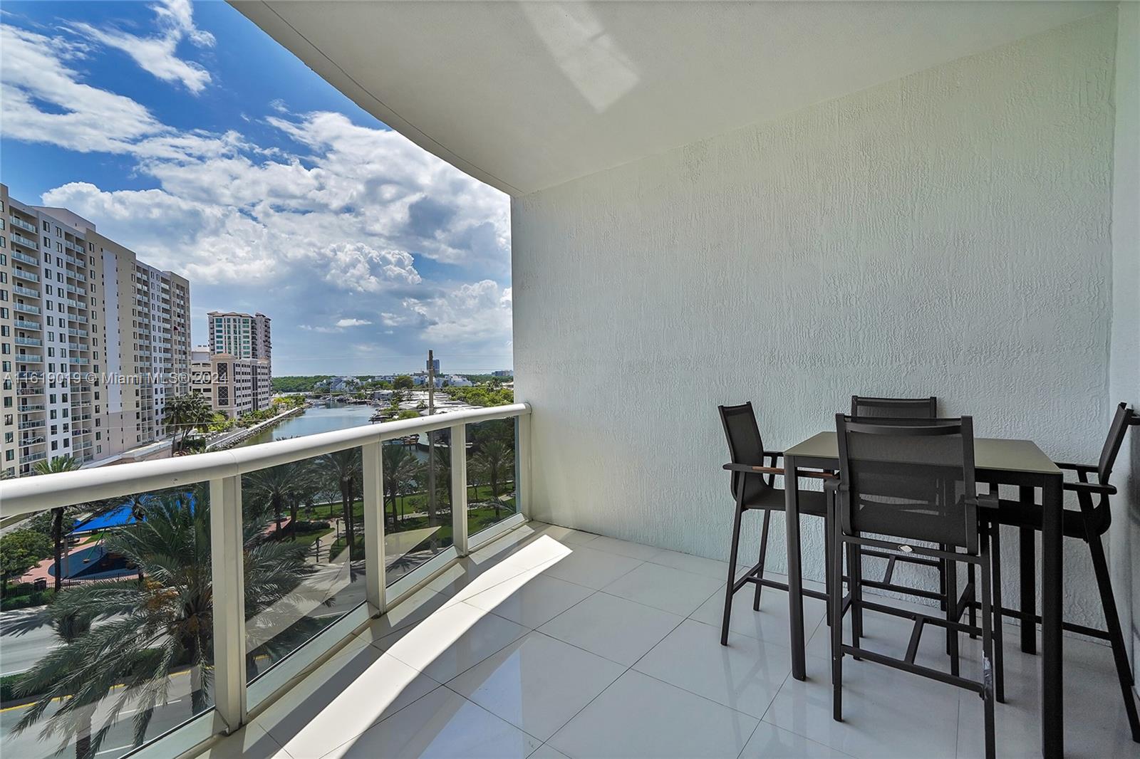 16001 Collins Ave #504, Sunny Isles Beach FL 33160