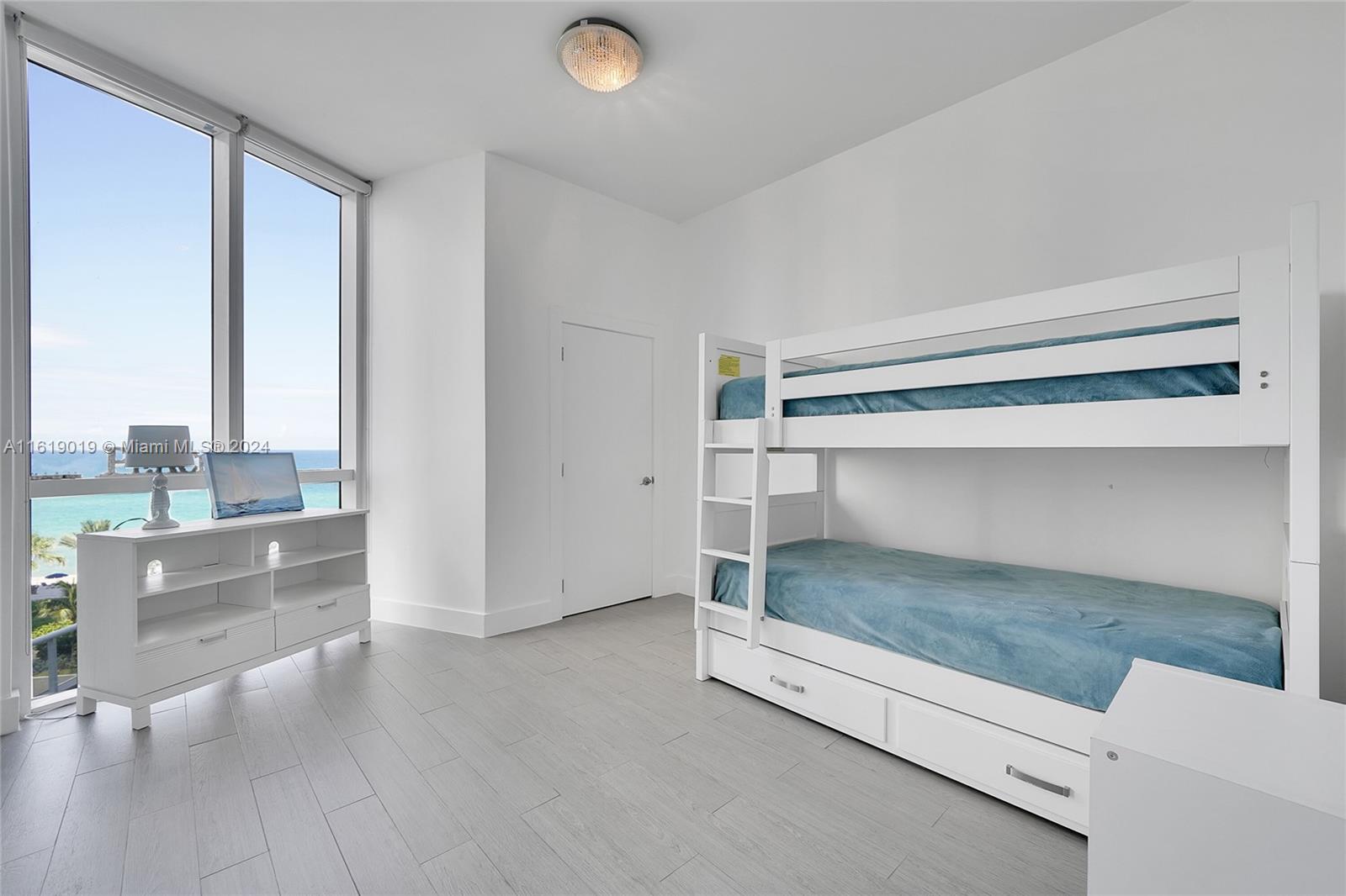 16001 Collins Ave #504, Sunny Isles Beach FL 33160