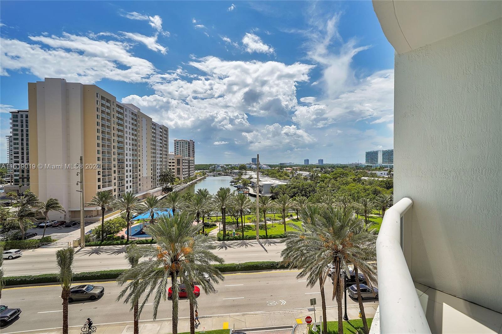 16001 Collins Ave #504, Sunny Isles Beach FL 33160