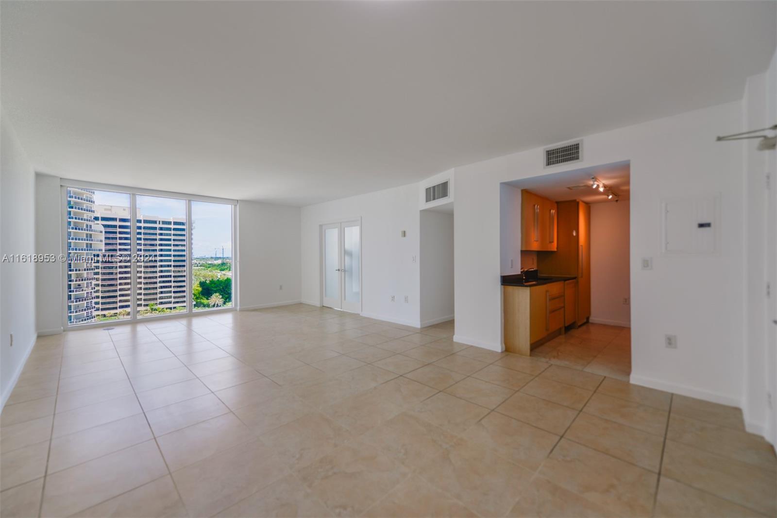 10275 Collins Ave #1117, Bal Harbour, Florida image 3