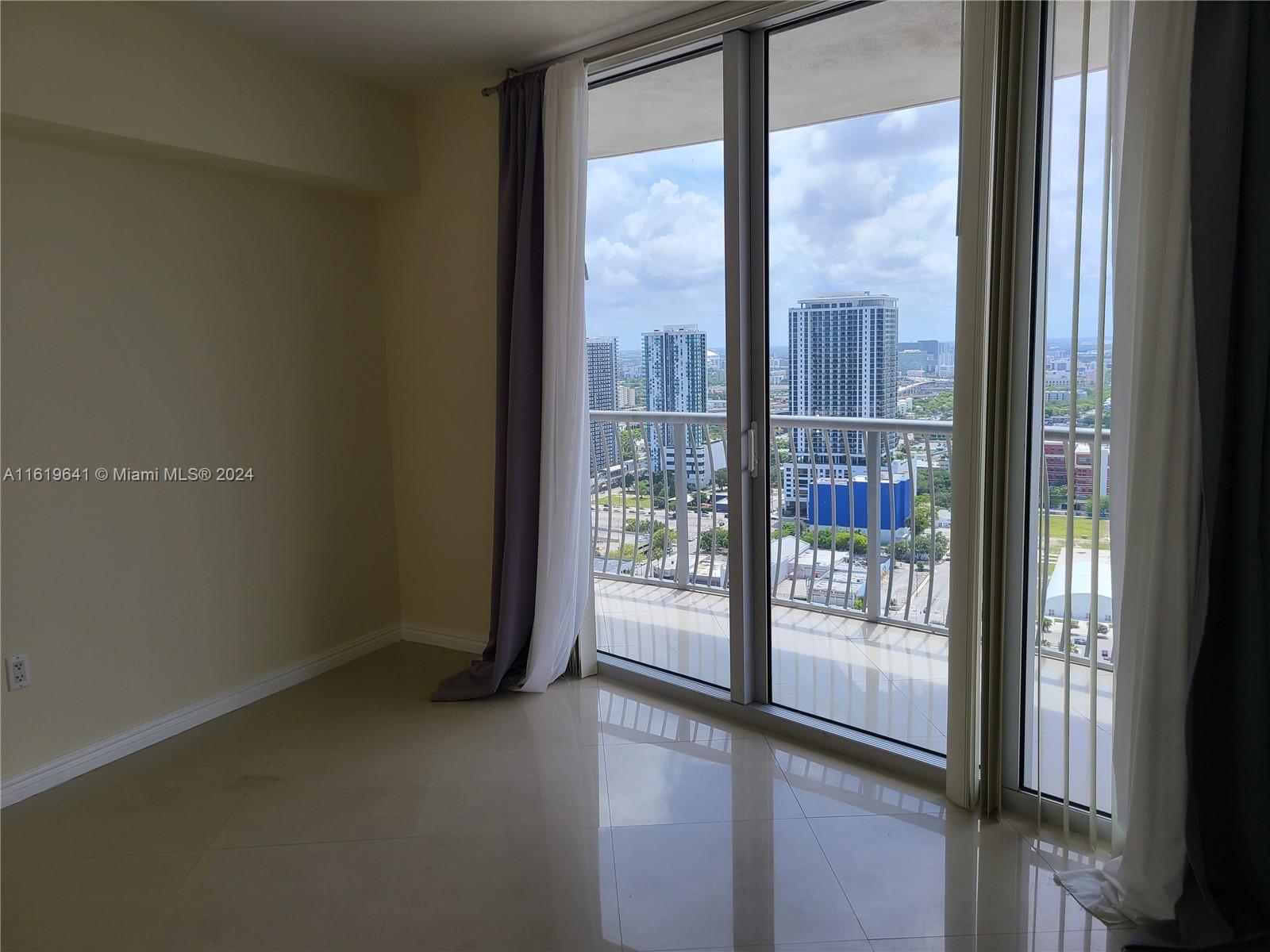 1750 N Bayshore Dr #3715, Miami, Florida image 13