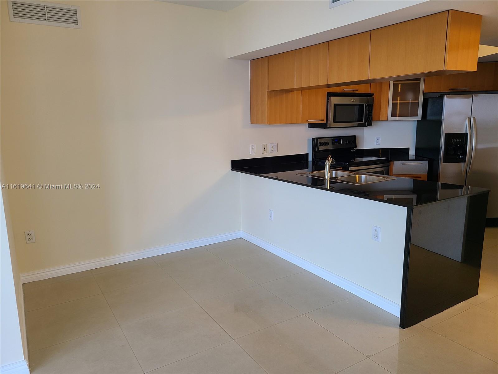 1750 N Bayshore Dr #3715, Miami, Florida image 7