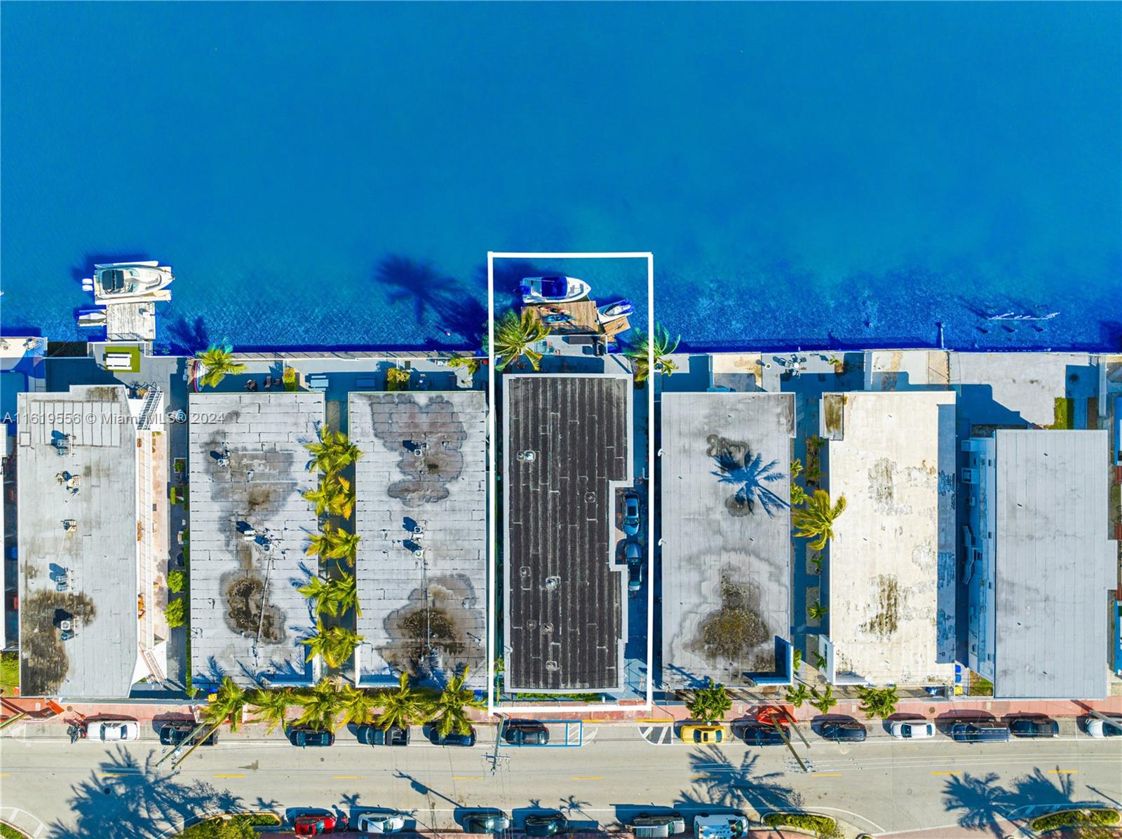 Listing Photo 10