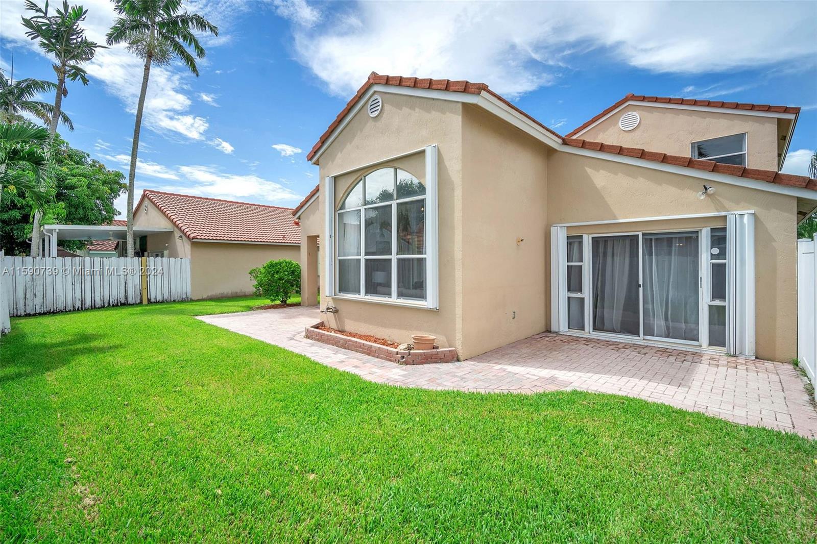 18151 NW 18th St, Pembroke Pines, Florida image 25