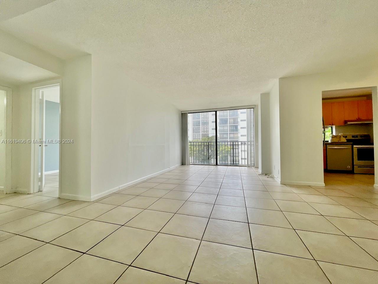 17011 N Bay Rd #407, Sunny Isles Beach, Florida image 2