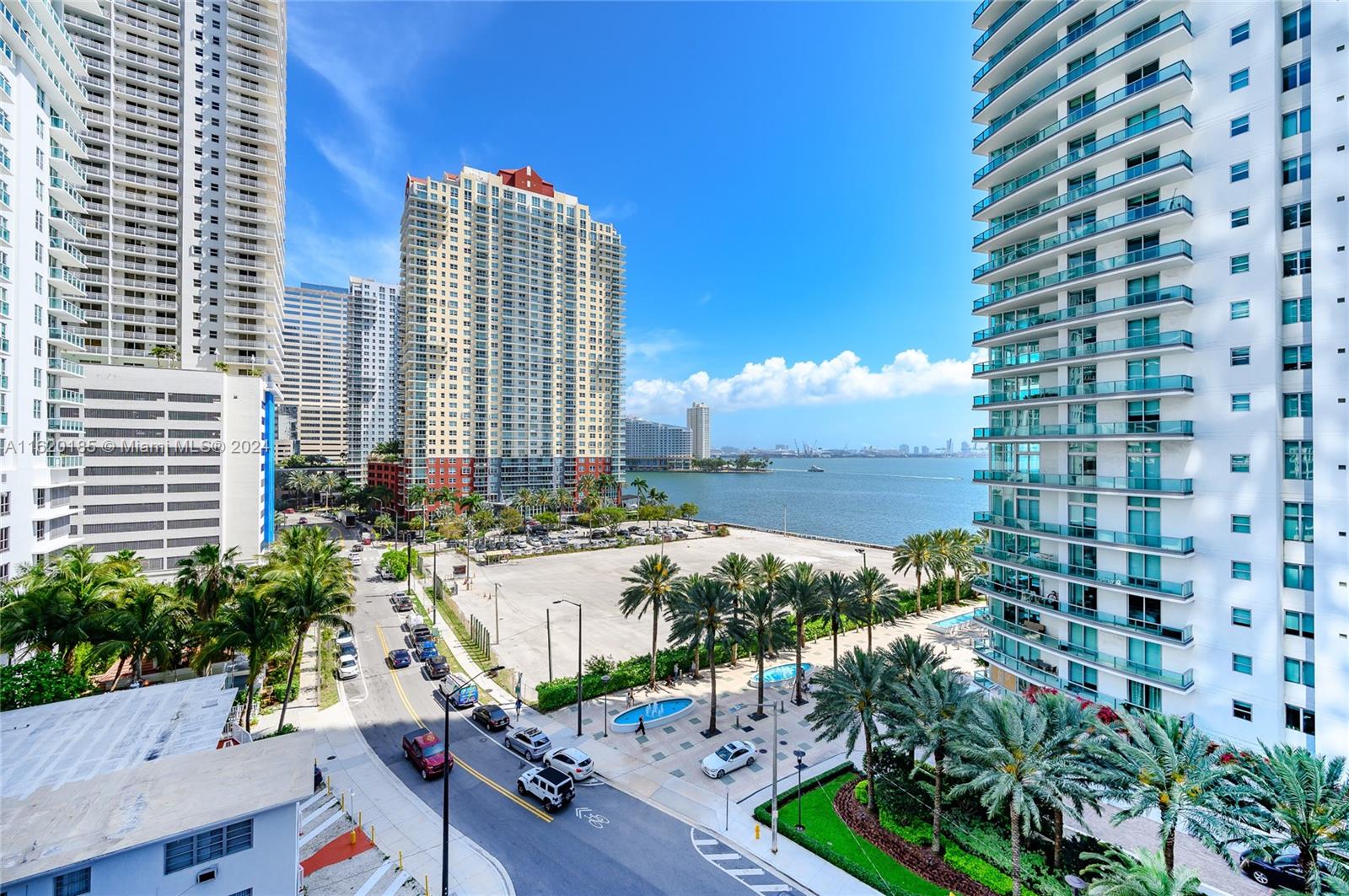 Condo for Sale in Miami, FL