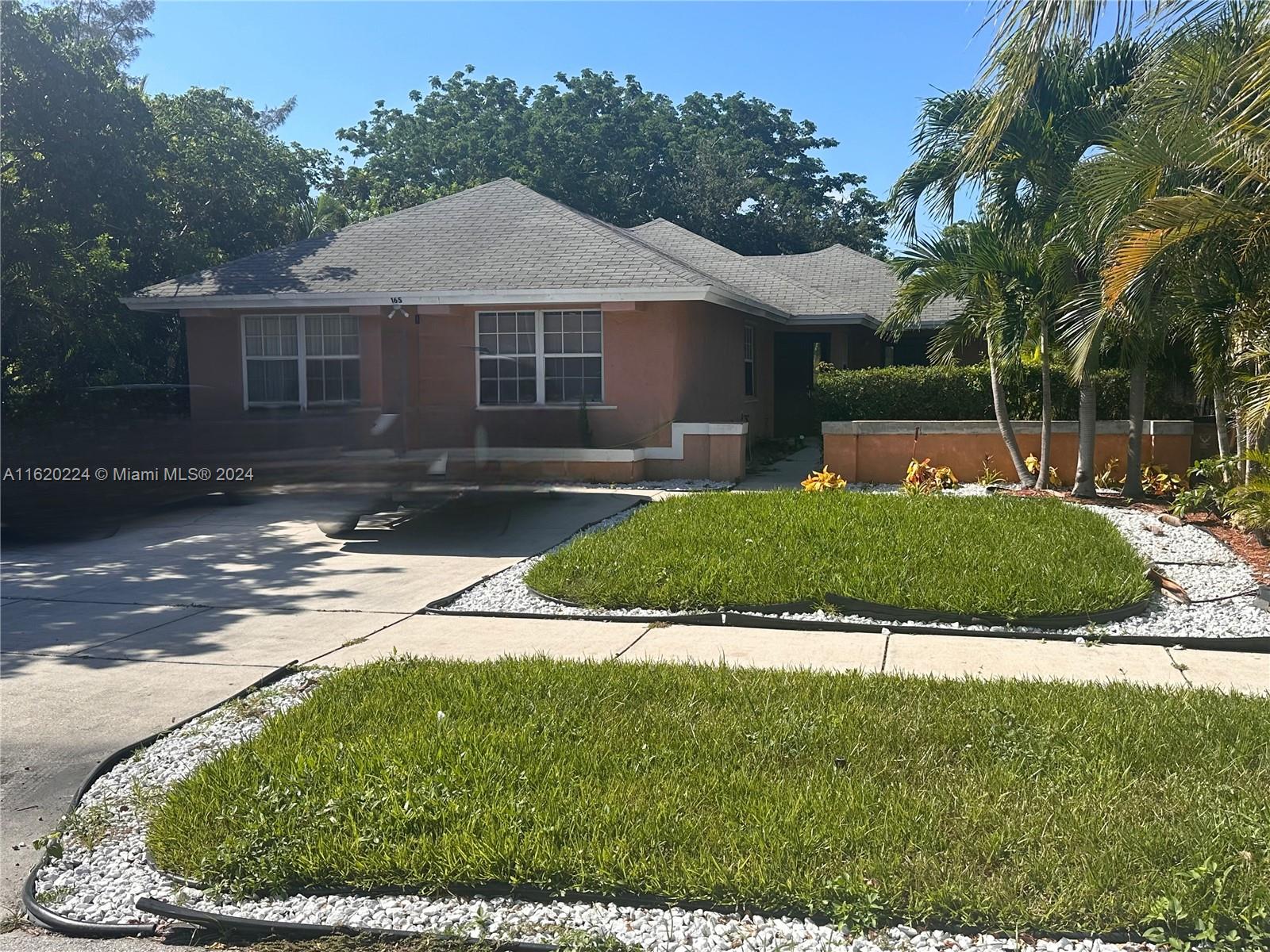 This Home consist of 3 bedrooms 2 bathrooms ready for a new owner! Ideally located in a desirable community of Deerfield Beach. This home has a living room, formal dining room, family room and breakfast area, and kitchen. Conveniently located short drive away from the beach and Close to major Highways with plenty of shopping and restaurants.