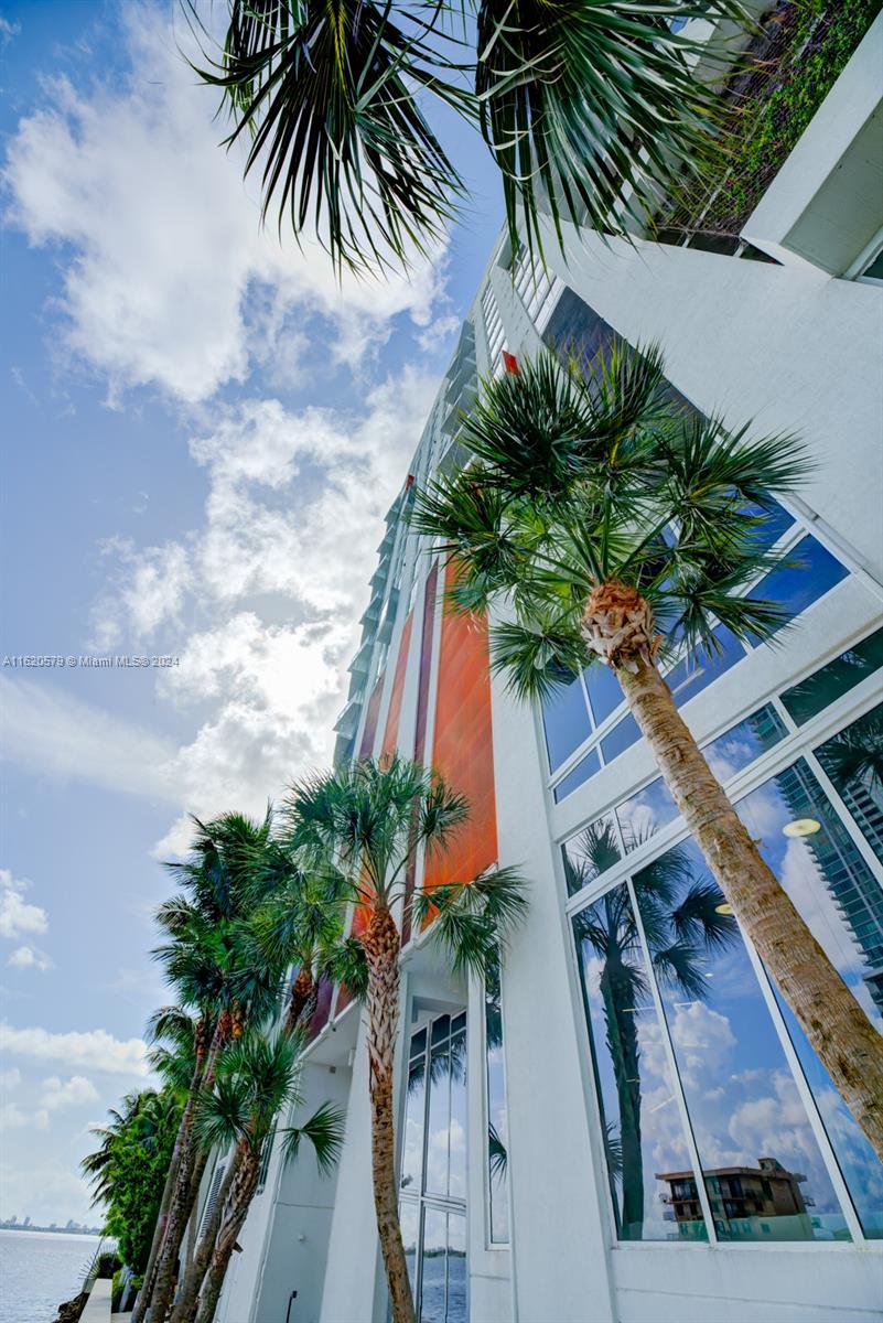 601 NE 27th St #1904, Miami FL 33137