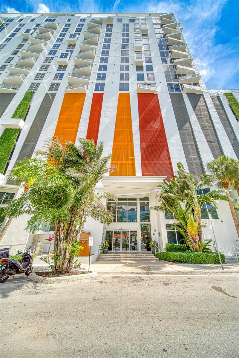 601 NE 27th St #1904, Miami FL 33137