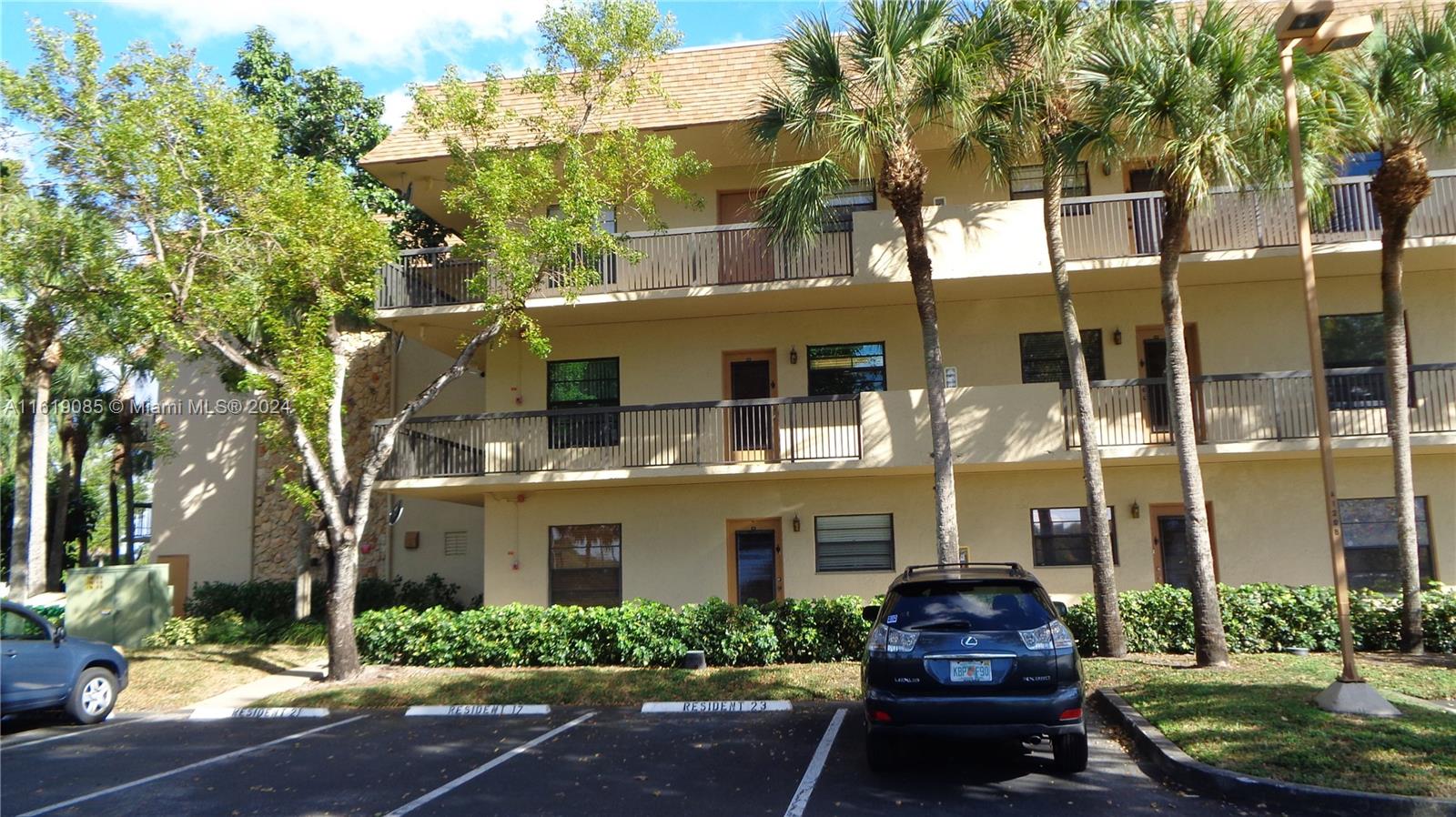 6085 N Sabal Palm Blvd #204, Tamarac, Florida image 1